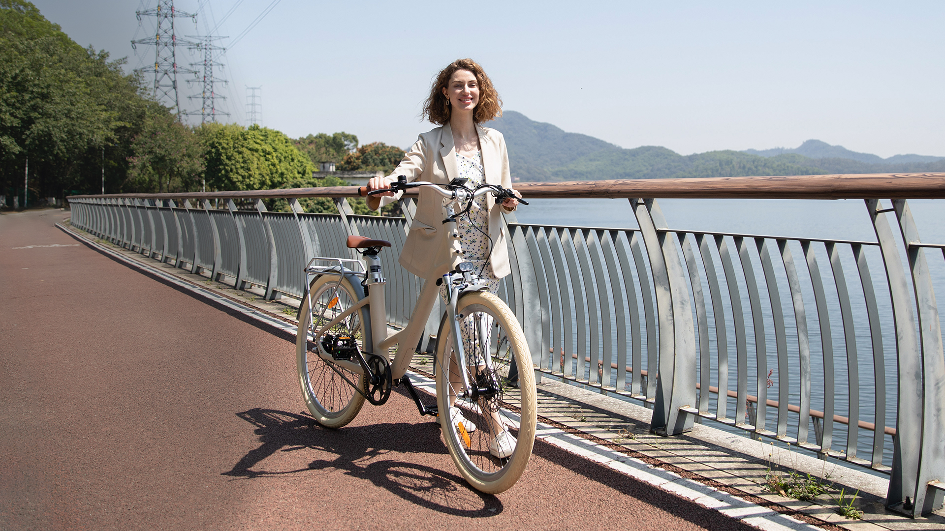 ADO Air 28 Pro All-Rounder Urban Electric Bike