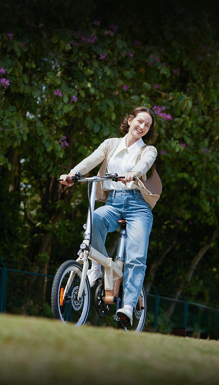 ADO Air Carbon The Lightest Carbon Folding Electric Bike